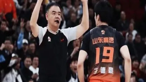 云顶之弈七年成长记SPORTS：独立征程，告别奶爸时代